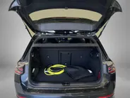 Volkswagen Golf 1.5 272pk DSG eHybrid GTE · Panoramadak · Alarm · 360 Camera · Wegklapbare Trekhaak · Apple/Android Car Play · Stoel-& Stuurverwarming · 18'' Inch · Garantie t/m 26-11-2030 of 100.000km