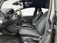 Ford Fiesta 1.0 EcoBoost ST-Line |Apple Carplay/Android Auto|lichtmetalen velgen 17'| Spoiler| Voorruitverwarming|12 maanden Bovag garantie|