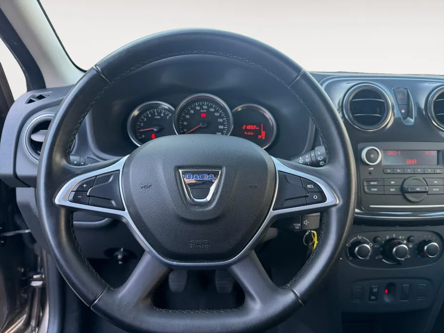 Dacia Logan MCV 0.9 TCe Laureate | 100% onderhouden | Elektr. ramen voor | Airco | Parkeersensor achter | Trekhaak | DAB | Bluetooth | Cruise control | Bovag garantie |