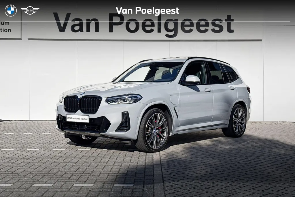 BMW X3 xDrive30e