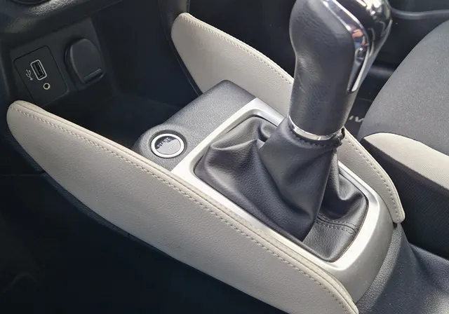 Nissan Micra 1.0 100PK IG-Turbo N-Connecta Navi Pack - Camera - Android Auto & Apple CarPlay