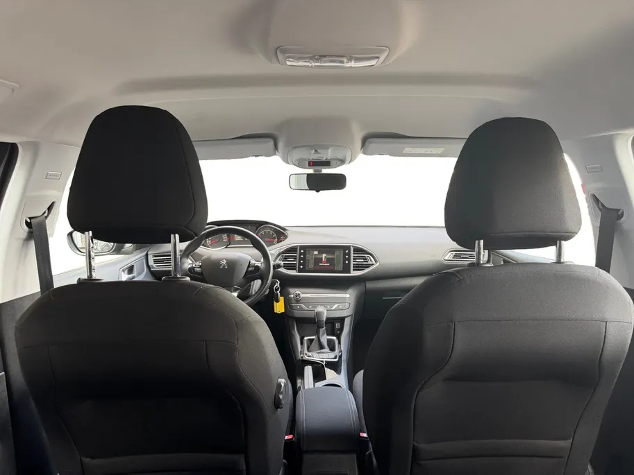Peugeot 308 SW 1.2 PureTech Allure AUTOMAAT! | Cruise/Climate Control | Achteruitrijcamera | 12 MAANDEN GARANTIE!