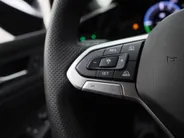 Volkswagen Golf 1.5eHybrid 200kW/272PK GTE · Navigatie · Apple/Android Car Play · Camera + Parkeersensoren · Garantie t/m 13-05-2030 of 100000km