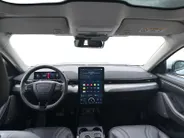 Ford Mustang Mach-E Mach-E | Panoramadak | 360 ° camera | Dodehoekdetectie | Winter Pack | Volledig Leder Bekleed |