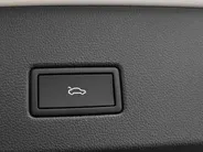 Volkswagen T-Roc 1.5 TSI 150pk DSG R-Line · Camera · Keyless · Dodehoeksensor · Stoelverwarming · ACC · Elek. Achterklep · 18'Velgen · Garantie t/m 19-02-2027