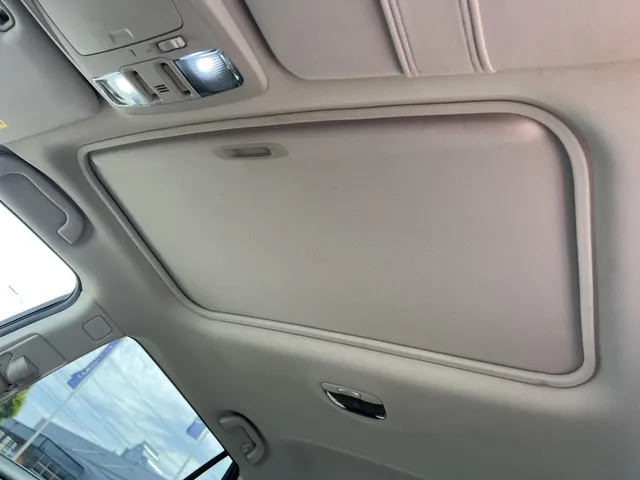 Subaru Outback 2.5i Premium Automaat | All Season Banden | Trekhaak | Elek. Schuif/Kantel Dak | Crème Witte Lederen Bekleding