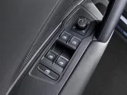 Volkswagen Tiguan 1.5eHybrid 200kW/272PK R-Line Black Style DSG · Panoramadak · Leder · Trekhaak · 360°Camera · Harman Kardon · Garantie t/m 09-01-2027