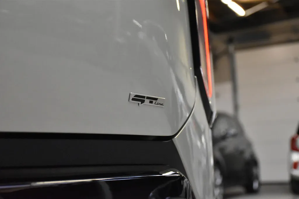 Kia EV3 81,4 kWh 204pk GT-PlusLine NIEUW