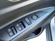 Kia Stonic 1.0 T-GDi MHEV DynamicLine | Navigatie | Camera | Climate control | Adaptieve Cruise control | Apple Carplay / Android Auto | Parkeersensoren achter | Lichtmetalen Velgen |