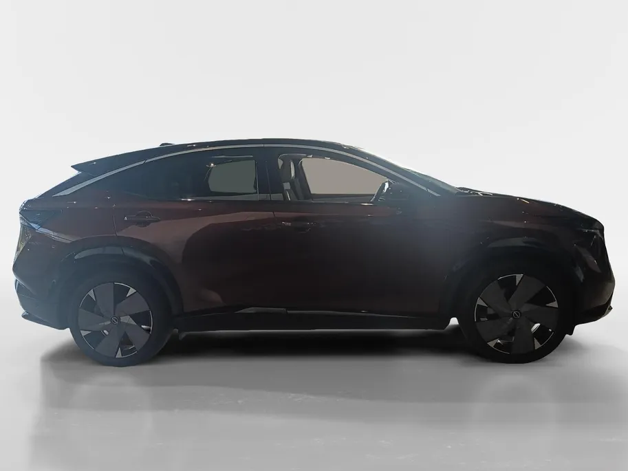 Nissan ARIYA Evolve 66 kWh | 20 inch wielen | Ceramic coating |22 kW ingebouwde lader | Electrische stoel en stuur verstelling | Navigatie | Stoel geheugen | shuif/kanteldak | Stoel verwarming en verkoeling | Zeer mooie auto |