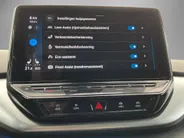 Volkswagen ID.4 Pro Advantage 77kWh 174PK · Apple Carplay/Android Auto · Stoelverwarming · Parkeersensoren · Fabrieksgarantie t/m 28-12-2027 of 100.000Km