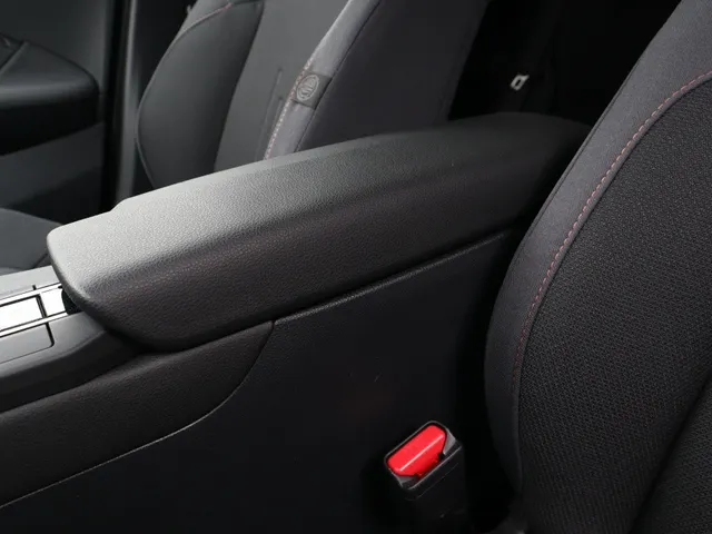 Toyota C-HR 1.8 Hybrid 140 Dynamic