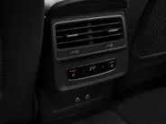 Audi Q8 60 TFSIe 490pk Tiptronic Quattro Pro Line S Comp · 360 Camera · Luchtvering · Laser LED · Wegklapbare Trekhaak · Elek. Voorstoelen · Nachtzicht · 23'' Inch · Garantie t/m 11-03-2031 of 100.000km