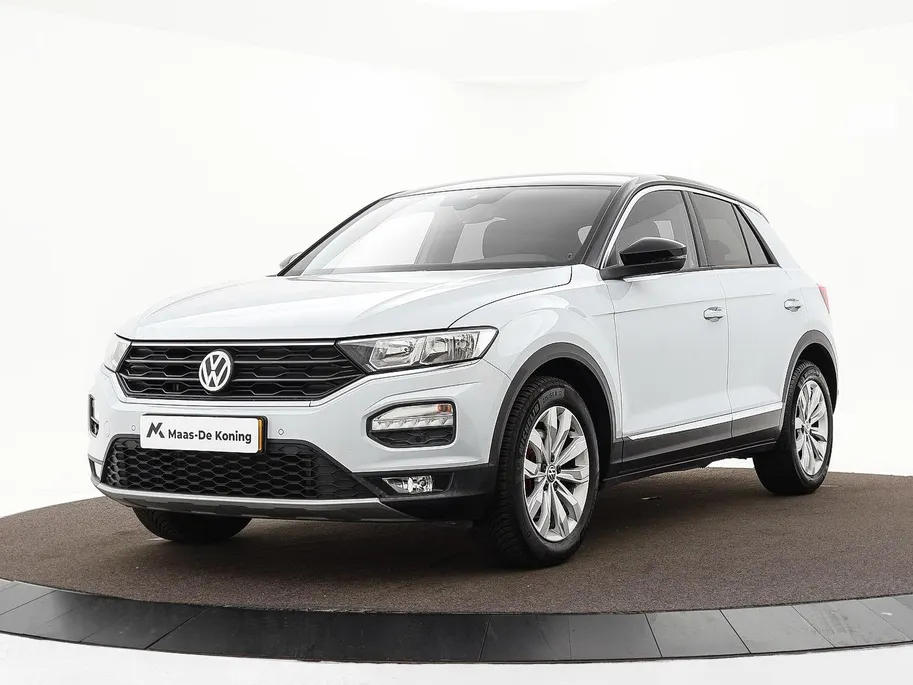 Volkswagen T-Roc 1.5 TSI 150pk DSG Sport Apple/Android Car Play · Elek. Achterklep · Stoelverwarming · Cruise Control · Navigatie ·