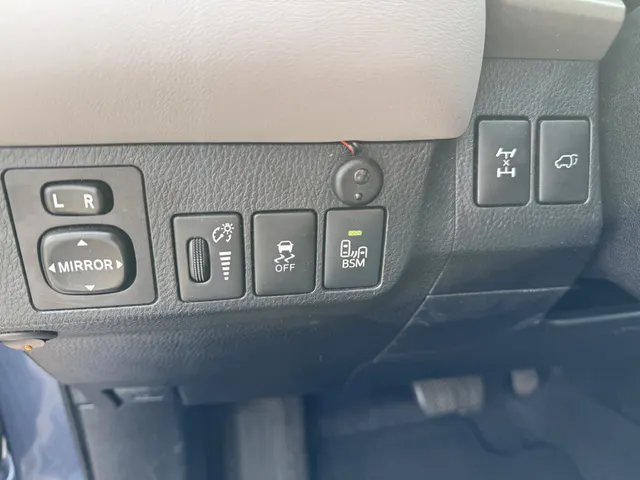 Toyota RAV4 2.5 Limited 4WD Automaat leder panodak