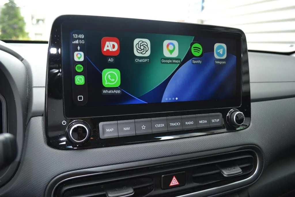 Hyundai Kona 1.6 GDI HEV COMFORT|NAVI|CARPLAY|PDC|CLIMA
