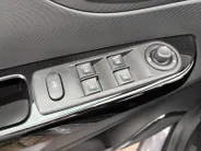 Renault Captur 1.2 TCe Dynamique | AUTOMAAT | EERSTE EIGENAAR | TREKHAAK | CAMERA | ALL SEASON BANDEN |