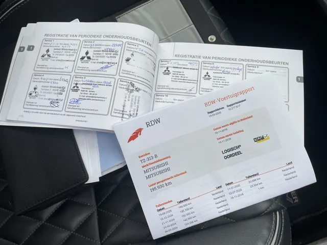 Mitsubishi Outlander 2.4 PHEV Instyle