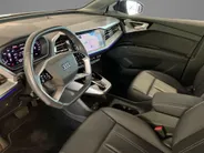 Audi Q4 e-tron 40 82 kWh 150kW/204PK · Leder · Stoelverwarming · Parkeersensoren · Garantie t/m 30-03-2026 of 90000km.