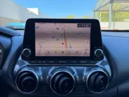 Nissan Juke 1.0 DIG-T Business Edition | Afneembare trekhaak | Verwarmde Voorstoelen | Nav | Cruise | Climate | Achteruitrijcamera |