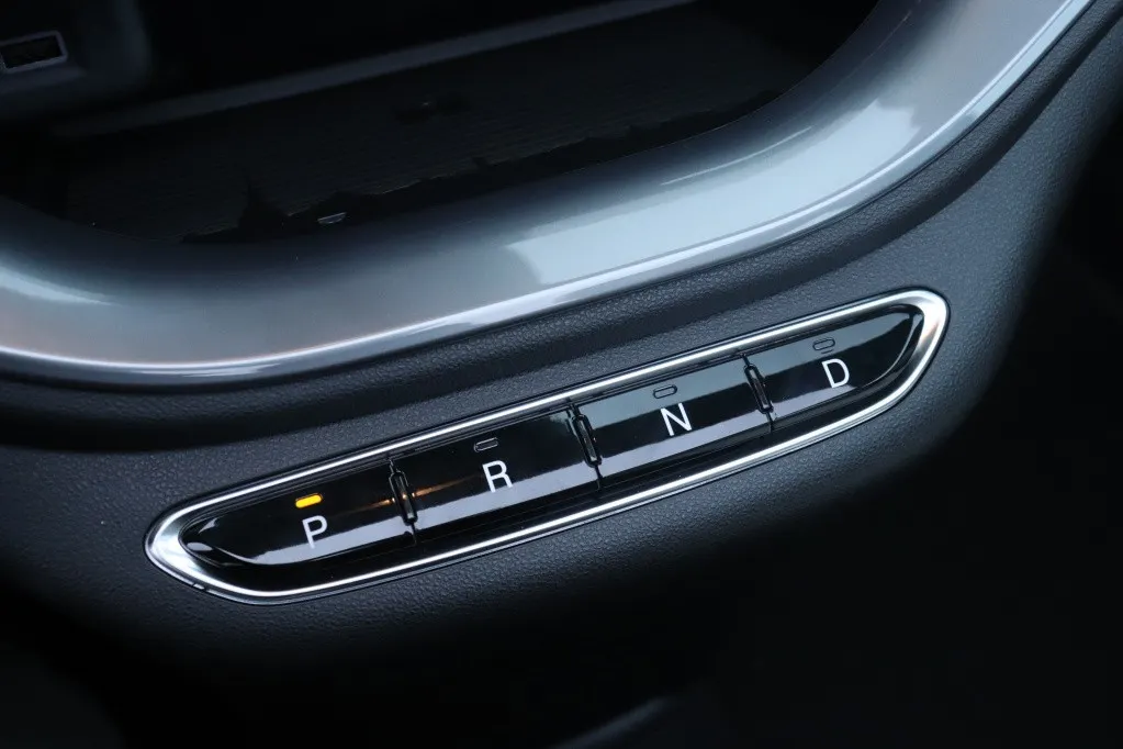 Fiat 500e C La Prima by Bocelli 42 kWh | JBL | Winter | Camera | 17′