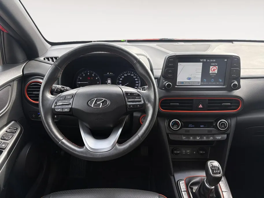 Hyundai Kona 1.0T Premium | Elek. stoelverstelling | Stoelverwarming | Navi | Leder