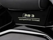 Audi RS3 Sportback 2.5 TFSI quattro 400 PK competition limited 593/750 · Audi Exclusive Gletsjerwit Mat Effect · Head-Up display · Sonos Premium 3D · Panorama dak · RS sportuitlaat