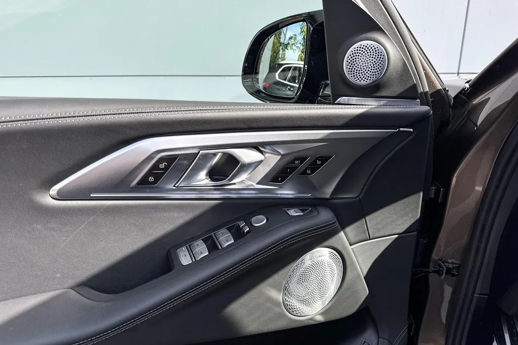 BMW XM PHEV 50e 30 kWh
