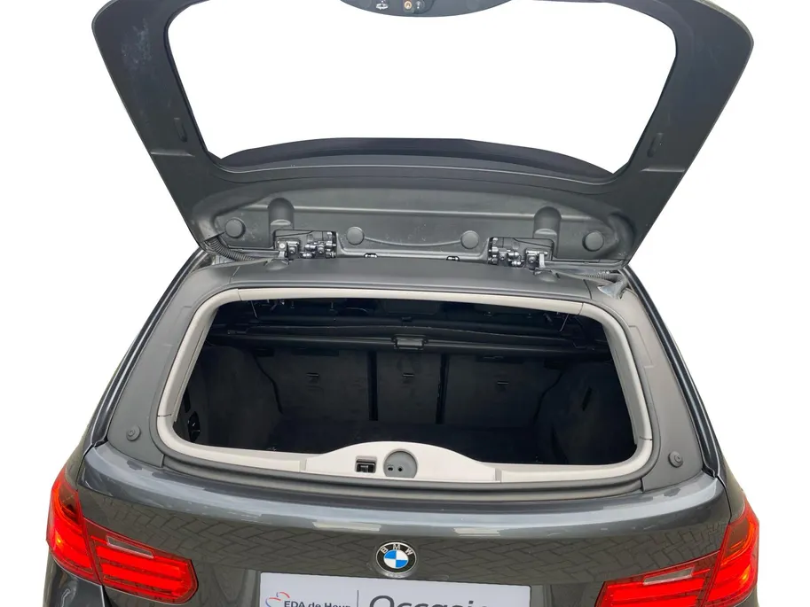 BMW 3 Serie Touring 316i Executive Sport NL Auto | unieke km.stand | navigatie | lm velgen | cruise | etc.