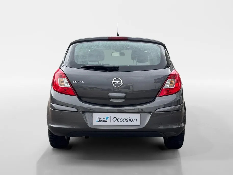 Opel Corsa 1.4-16V Cosmo | Cruise | Lichtmetaal | park sensoren |