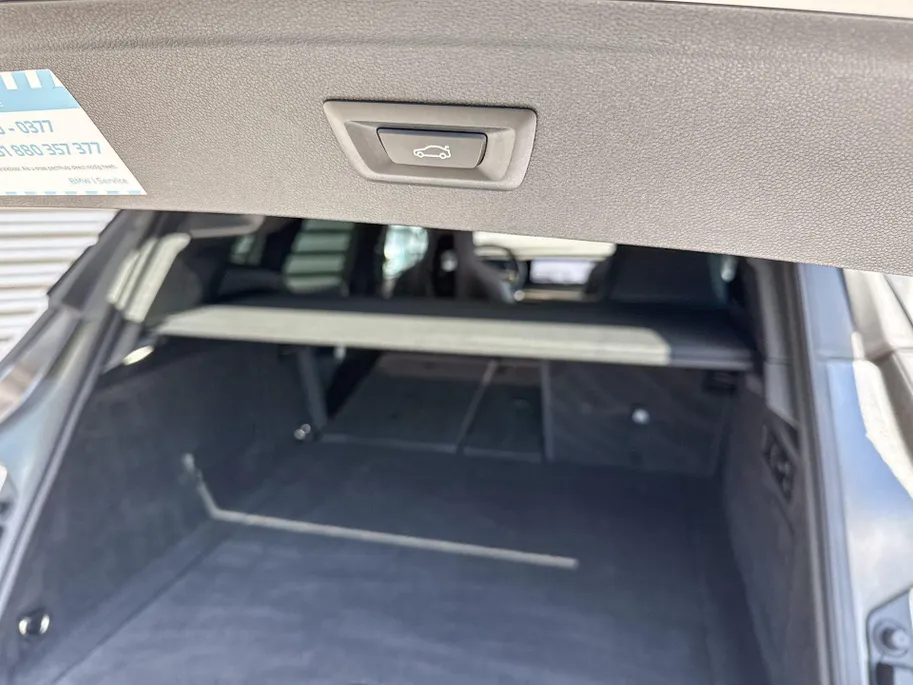 BMW iX xDrive40 Business Edition Plus 77 kWh