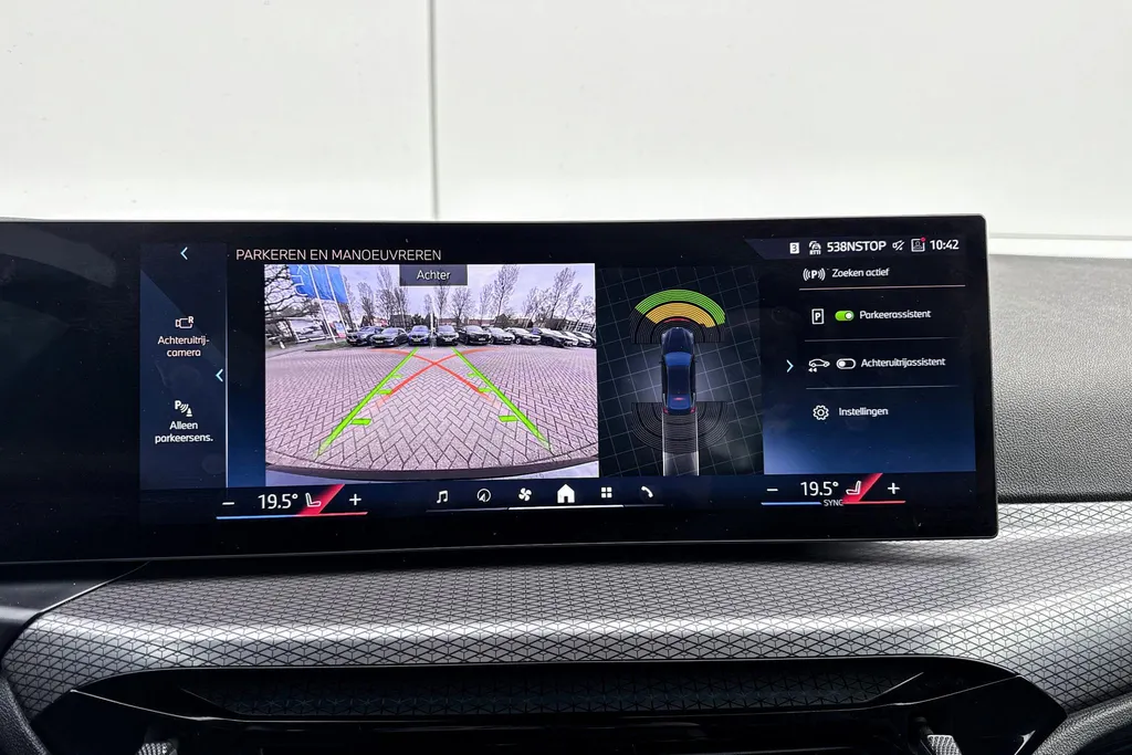 BMW i4 eDrive35 70 kWh