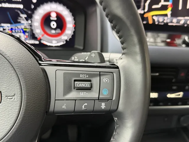 Nissan QASHQAI 1.3 Mild-Hybrid 158pk Xtronic Tekna | Trekhaak | Panoramadak | Cold Pack | Head-Up | Apple CarPlay | Android Auto | Keyless