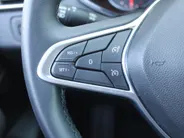 Renault Clio 1.0 TCe 90 Equilibre | Automaat | Apple Carplay | Android Auto | Stoel verwarming | PDC | Cruise | LED | Privacy Glass | BTW auto |