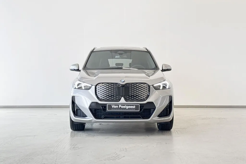 BMW iX1 eDrive20 67 kWh M Sport Edition