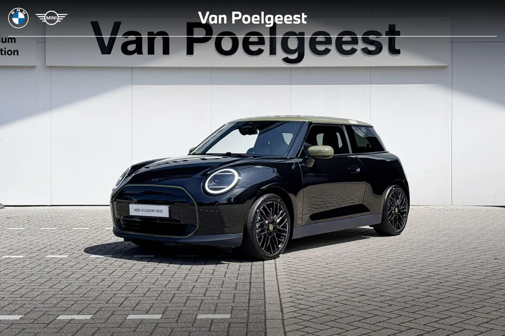 MINI Cooper 3-deurs Electric Cooper SE Paul Smith Ed. M 54.2 kWh