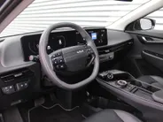Kia EV6 Light Edition 63 kWh | Stuur-/stoelverwarming | Camera | 19' LM | LED | Adap. Cruise | Clima | Draadloze telefoonlader | 17% bijtelling |