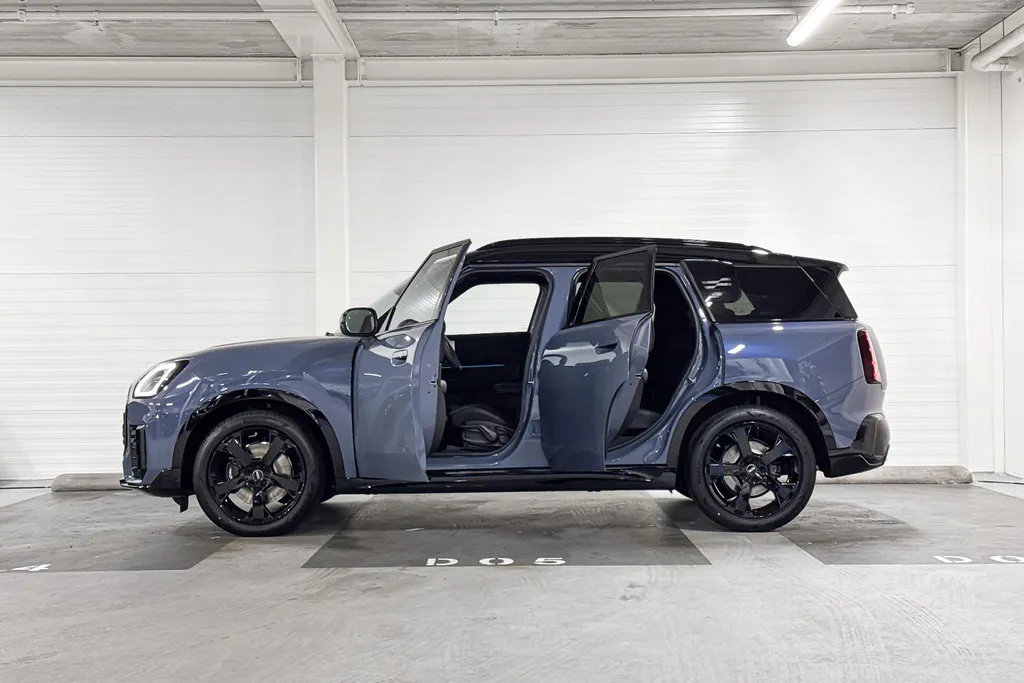 MINI Countryman C John Cooper Works