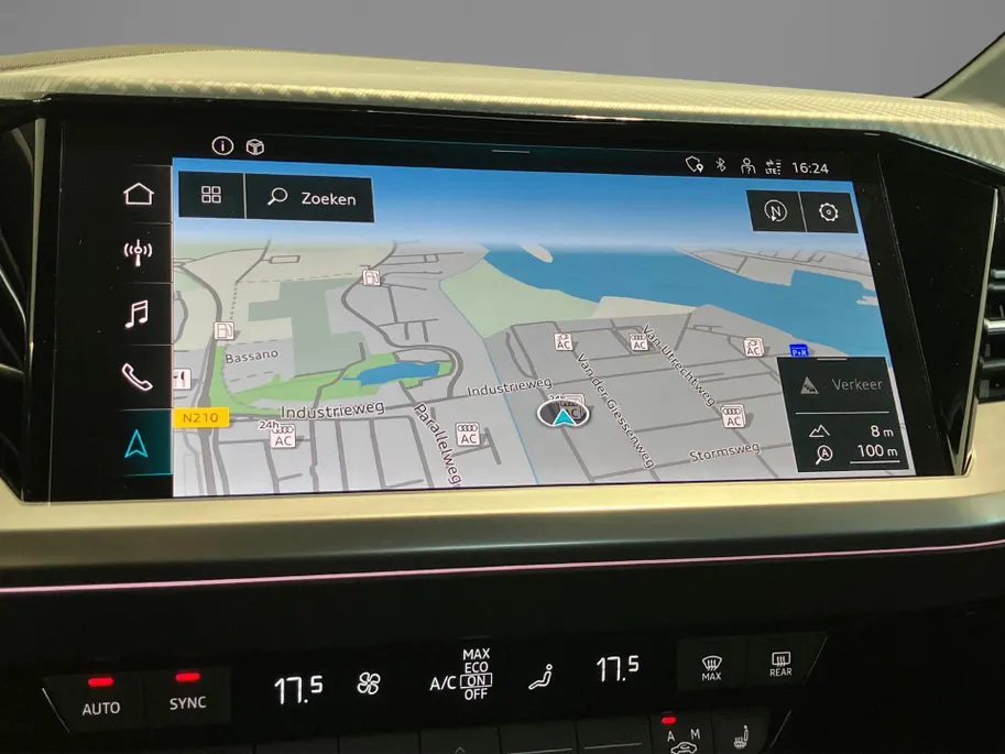 Audi Q4 Sportback e-tron 40 Advanced 150kW/204PK 82 kWh · Panoramadak · Trekhaak · Stoelverwarming · Apple/Android Car Play