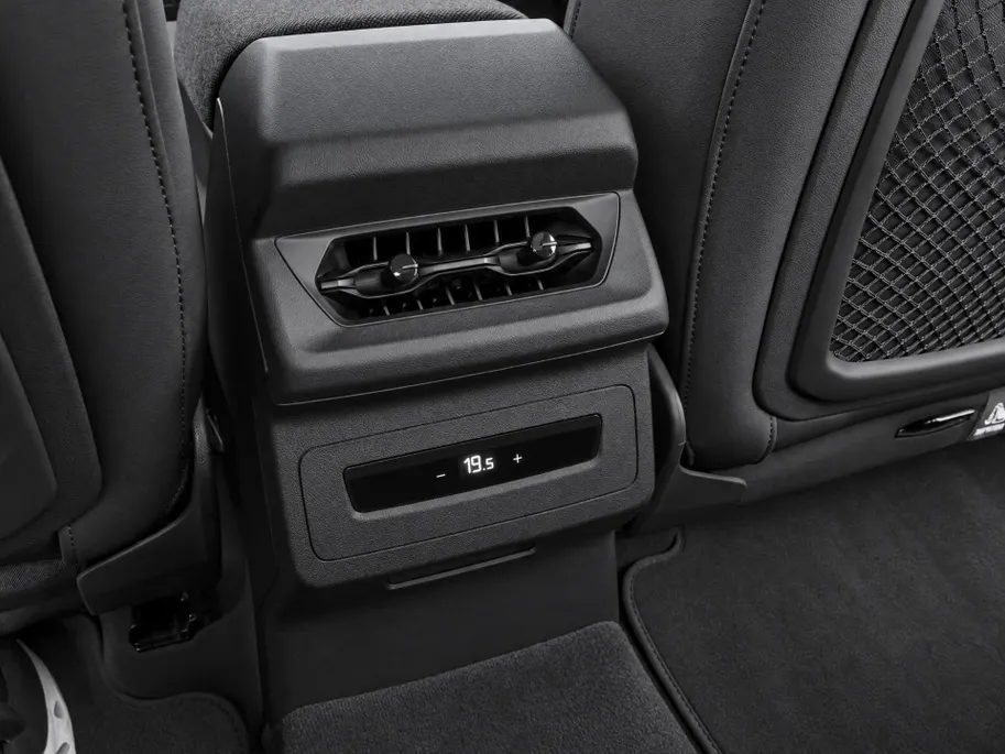 Audi A6 e-tron edition 83 kWh 286pk · 98,1% · Panoramadak · Inklap. Trekhaak · 360 Camera · Head-Up Display · Bang & Olufsen · Matrix LED · Garantie t/m 27-07-2030 of 100.000km