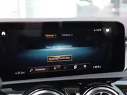 Mercedes-Benz CLA 200 Business Solution AMG