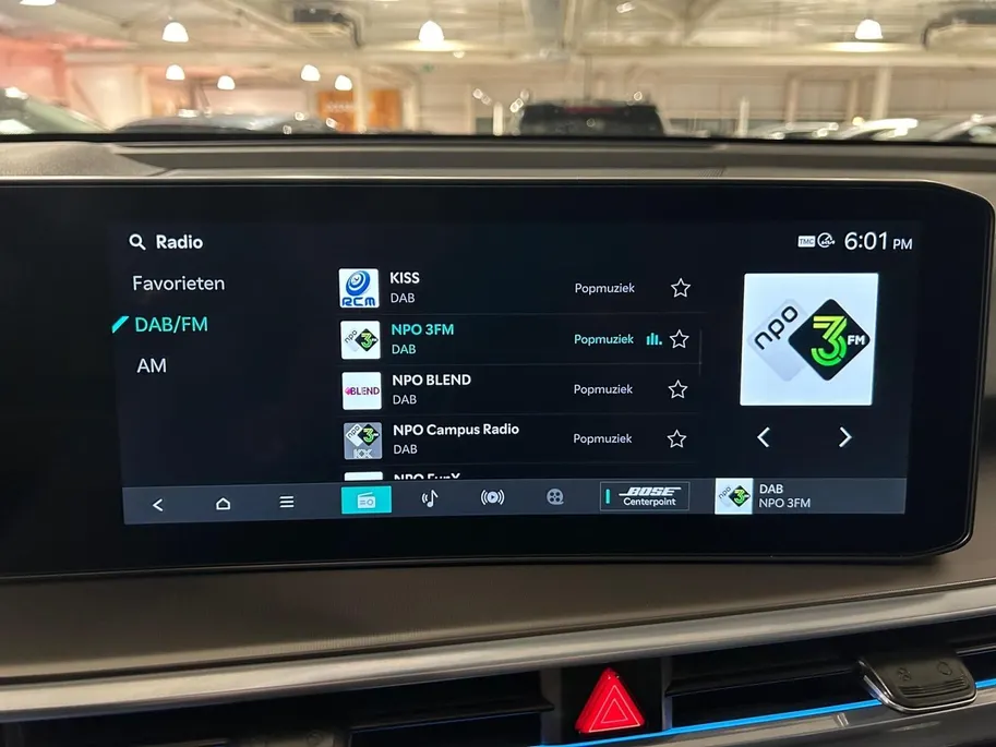 Kia Sorento 1.6 T-GDi Plug-in Hybrid 4WD DynamicPlusLine 7p | Glazen schuif-/kanteldak | BOSE premium geluidsinstallatie | Stoel- en stuurverwarming | NU €3000 inruilpremie!