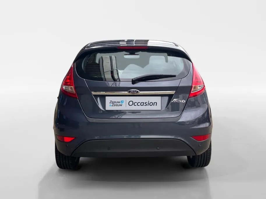 Ford Fiesta 1.4 Titanium | Voorruitverwarming | PDC | Airco | 12 maanden BOVAG garantie