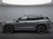 Volkswagen Tayron 1.5 272pk DSG eHybrid R-Line Edition · Panoramadak · 360 Camera · Wegklapbare Trekhaak · Dodehoek Detectie · 20'' Inch · Garantie t/m 16-04-2030 of 100.000km