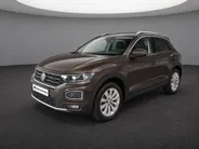 Volkswagen T-Roc 1.0 TSI 115pk Style · Panoramadak · Camera · Stoelverwarming · P-Sensoren · Apple/Android Car Play · Navigatie · 17'' Inch ·