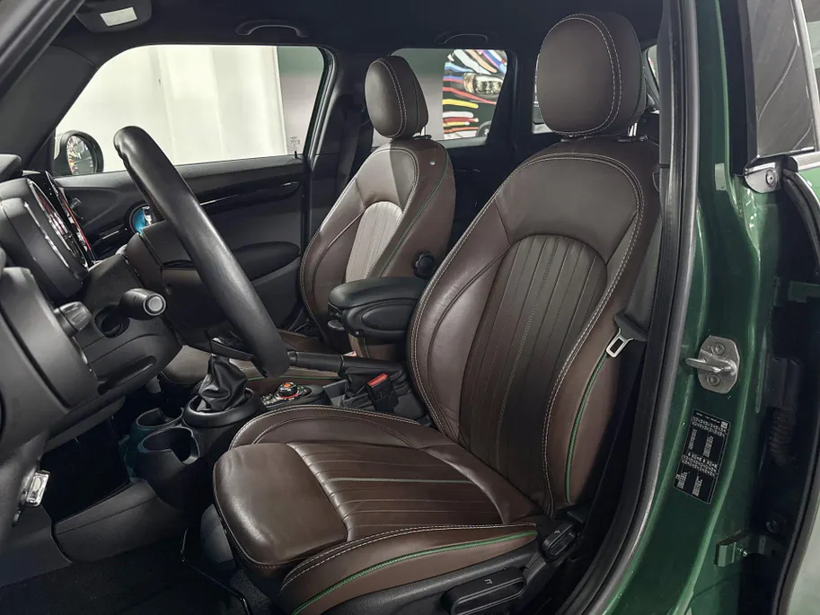 MINI Cooper 5-deurs 
