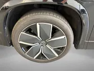 Volkswagen Tayron 1.5 272pk DSG eHybrid R-Line Edition · Panoramadak · 360 Camera · Wegklapbare Trekhaak · Dodehoek Detectie · 20'' Inch · Garantie t/m 03-11-2029 of 100.000km