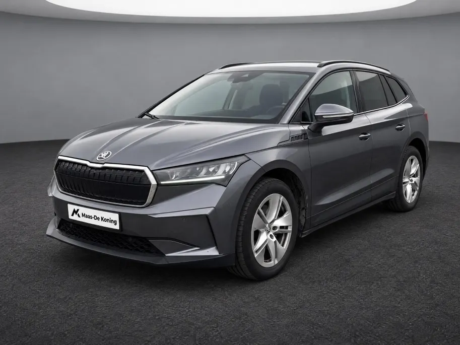Škoda Enyaq iV 60 Selection 132kW/180 PK · Navigatie · Leder/stof · Apple/Android Car Play · Camera