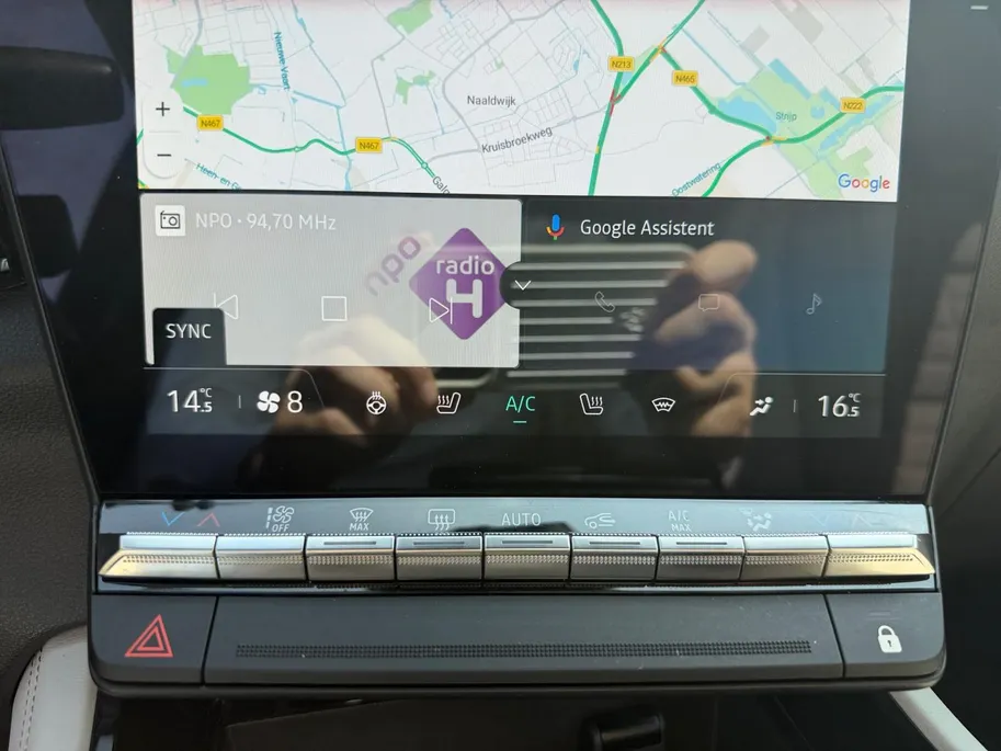 Renault Espace E-Tech full hybrid 200 iconic 7p. | Lederen Bekleding | Automatische Kofferbak | 360 Camera | Stoel & Stuurverwarming | Cruise & Climate Control | 12 Maanden BOVAG Garantie