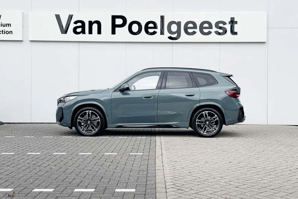BMW X1 xDrive23i
